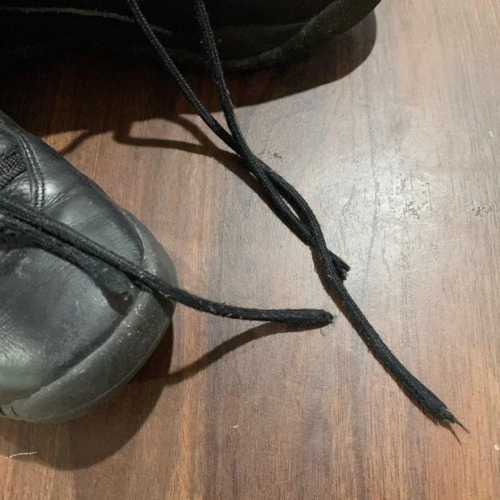 Jordan 10 NYC - Picture 4 of 4